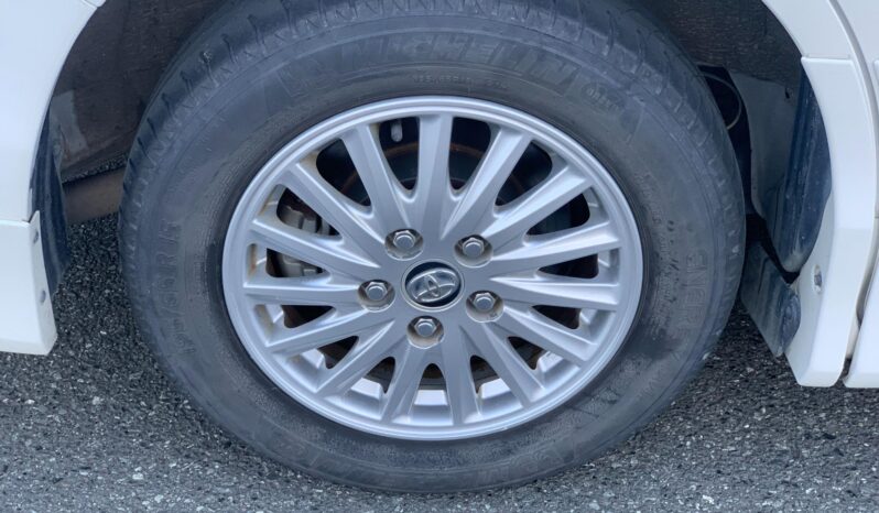 
								Noah Hybrid Pearl full									