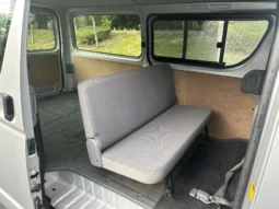 
										Hiace Van full									