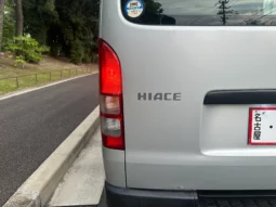 
										Hiace Van full									