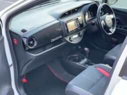 
										Vitz RS GS Pearl full									