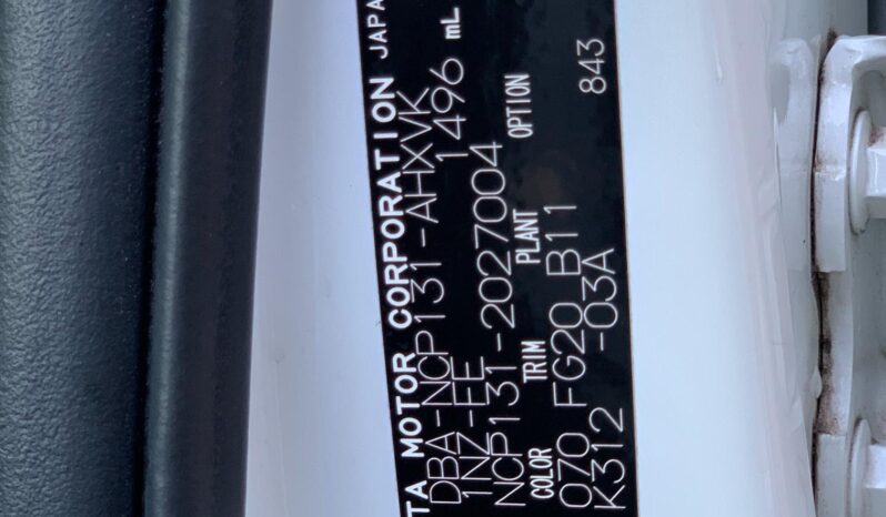 
								Vitz RS GS Pearl full									