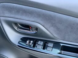 
										Vitz RS GS Pearl full									