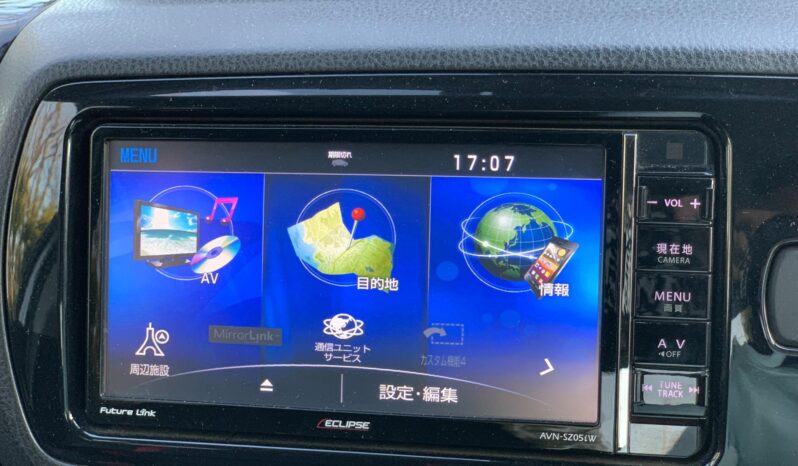 
								Vitz RS GS Pearl full									