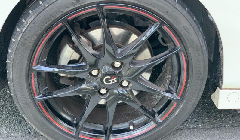 
								Vitz RS GS Pearl full									