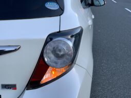 
										Vitz RS GS Pearl full									