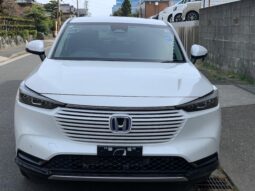 
										Honda Vezel Z full									