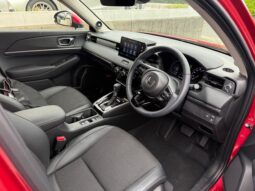 
										VEZEL HYBRID E:HEV Z full									