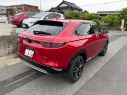 
										VEZEL HYBRID E:HEV Z full									