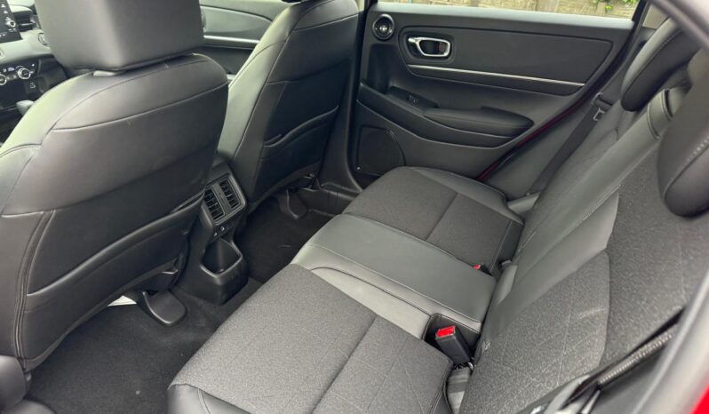 
								VEZEL HYBRID E:HEV Z full									