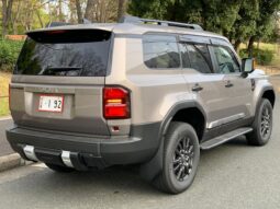 
										LAND CRUISER 250 VX full									