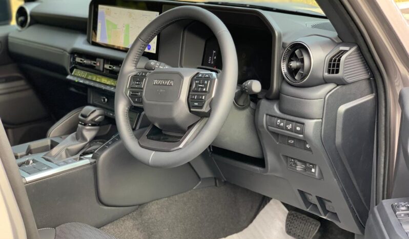 
								LAND CRUISER 250 VX full									