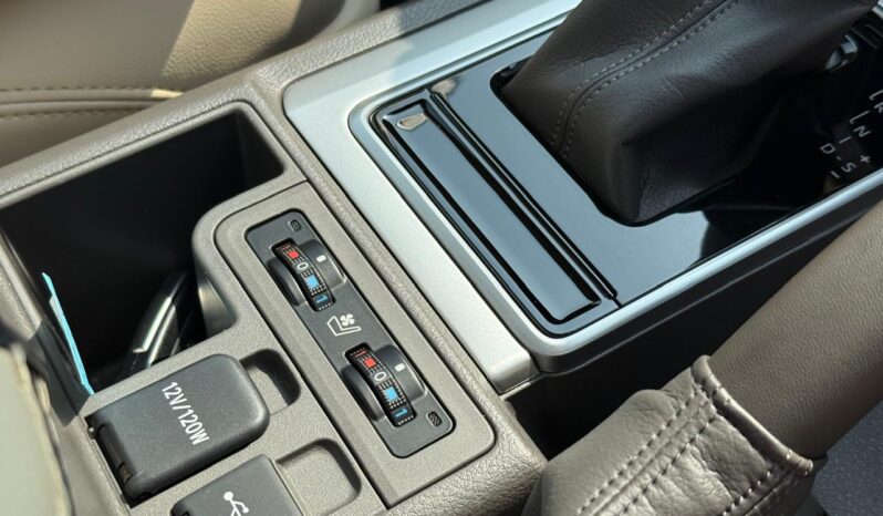 
								LAND CRUISER PRADO TX L PACKAGE full									