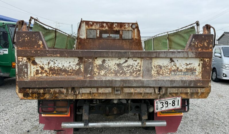 
								MITSUBISHI FUSO TRUCK full									