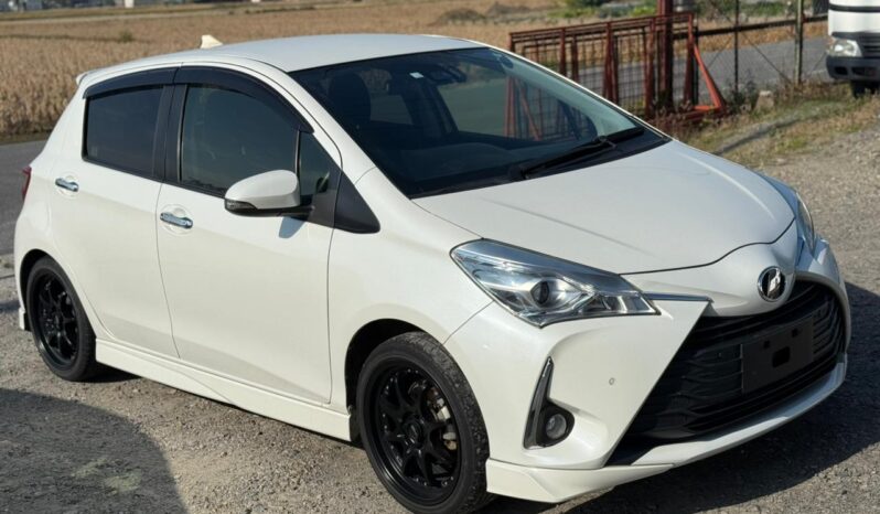 
								TOYOTA VITZ F EDITION II full									