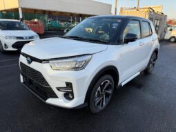 
										TOYOTA RAIZE HYBRID Z full									